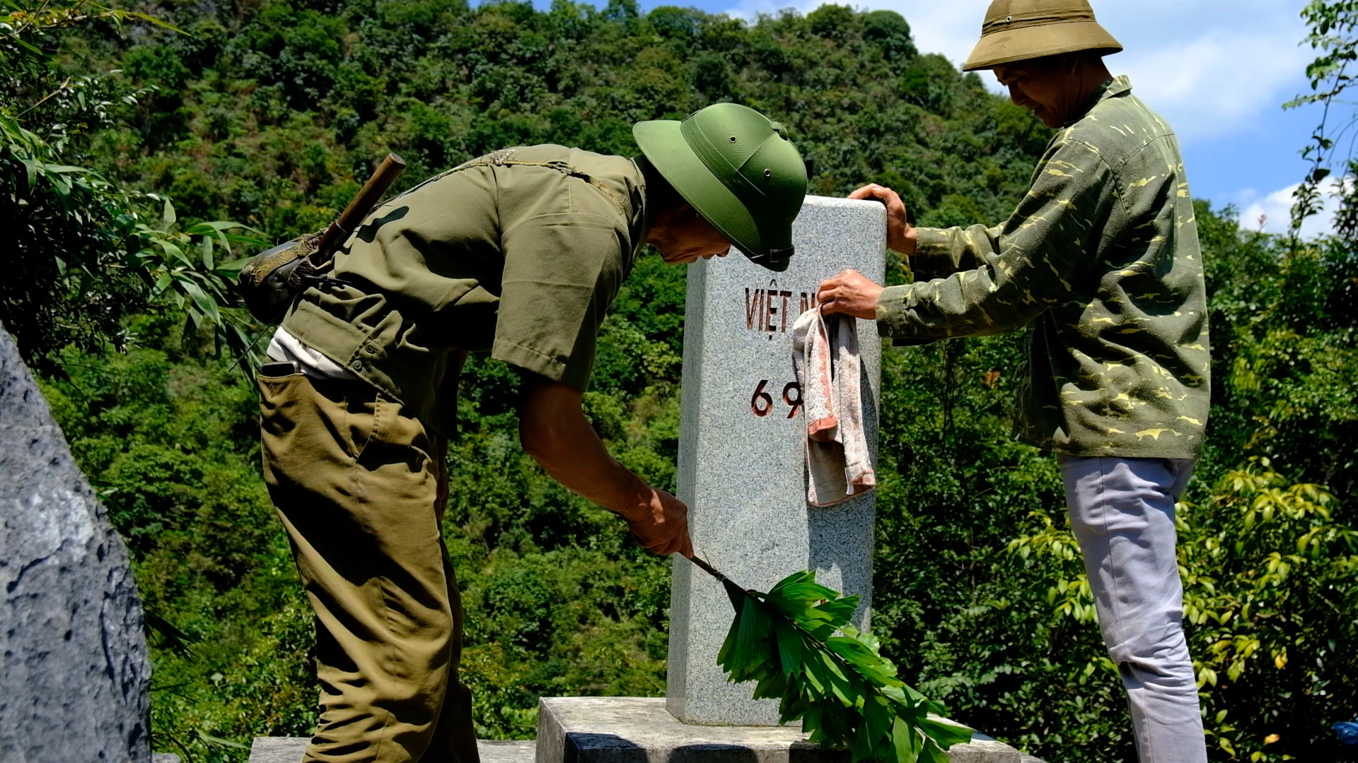 Bài dự thi cuộc thi viết 