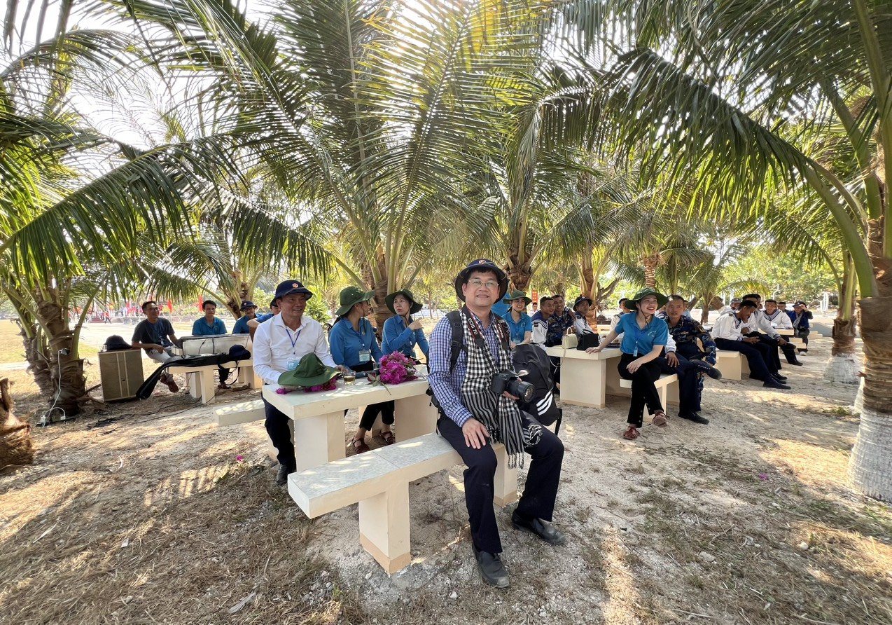 truong sa chuyen tac nghiep hanh phuc hinh 3