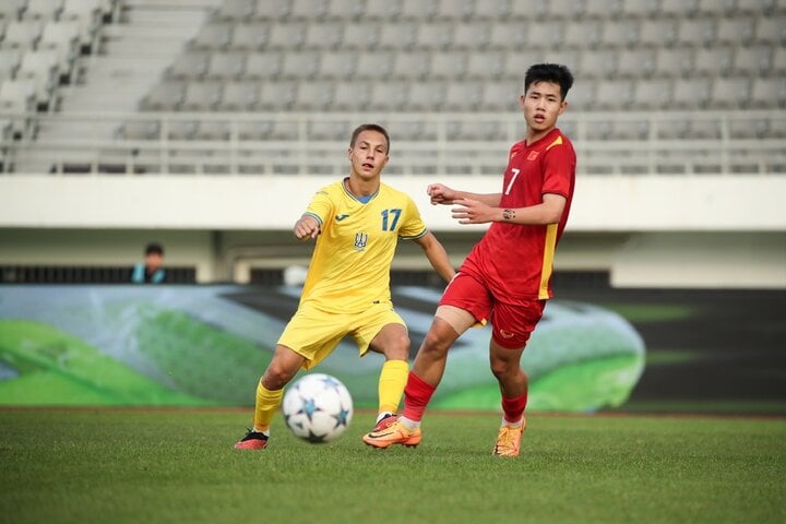 U18 វៀតណាម ចាញ់ U18 អ៊ុយក្រែន ជាអកុសល។