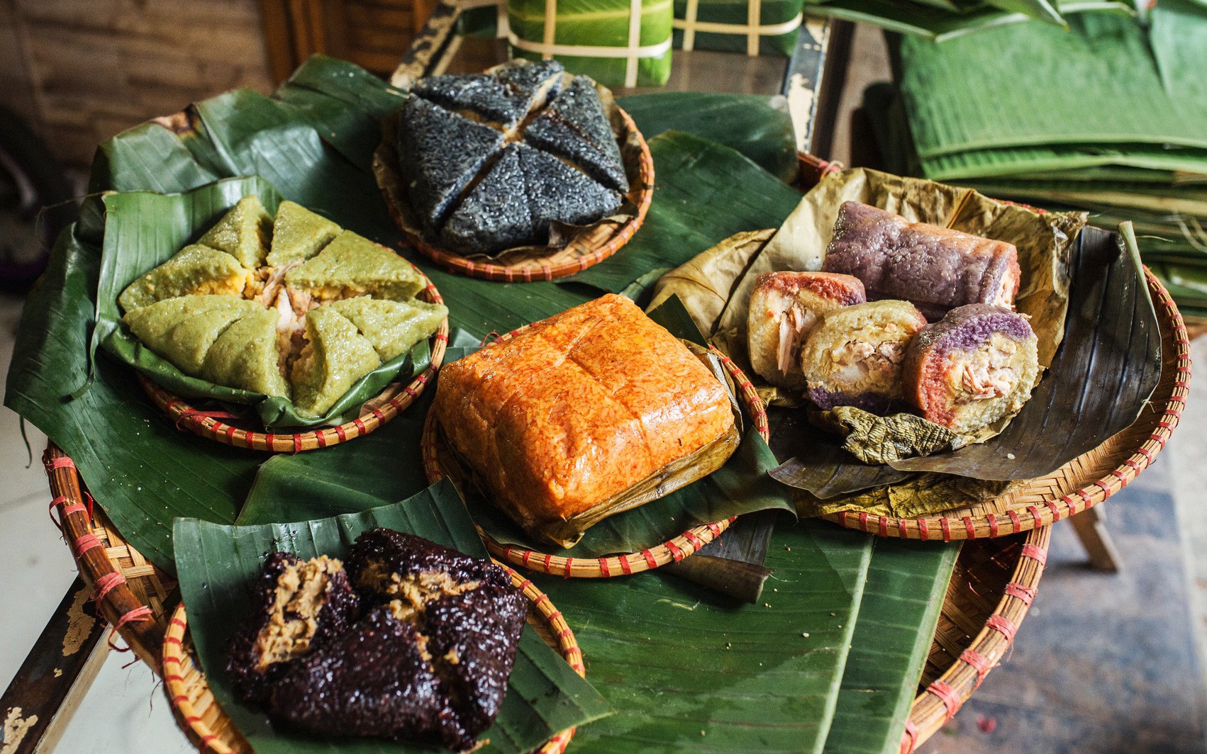 Banh chung brand sells for hundreds of thousands but is still very popular