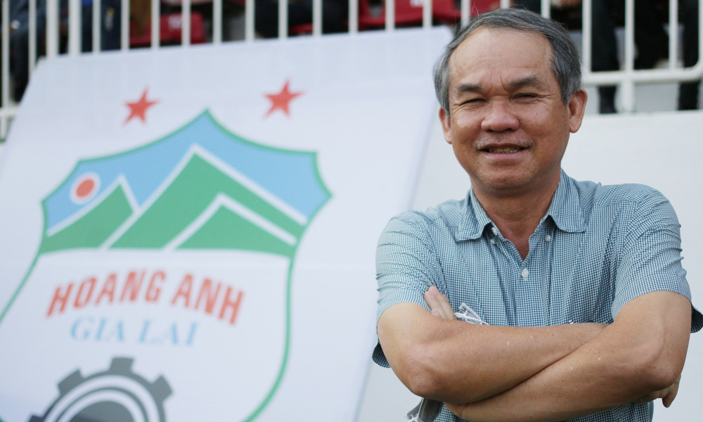 Bau Duc: 'I spent 2,000 billion VND on football'