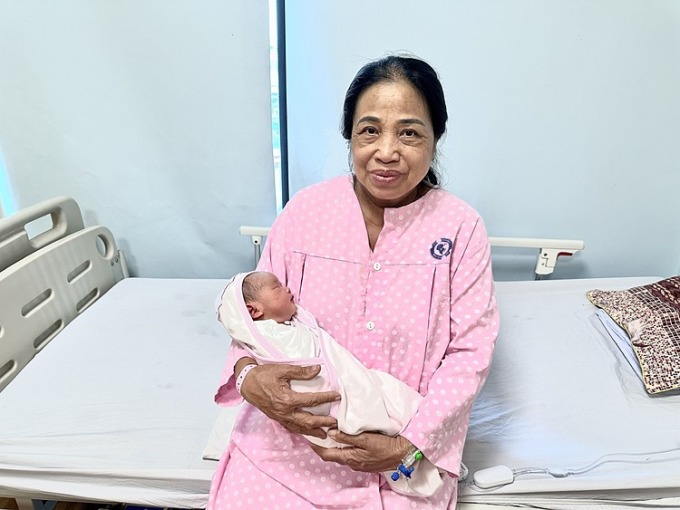 Mère et enfant après la naissance. Photo : Hôpital fourni