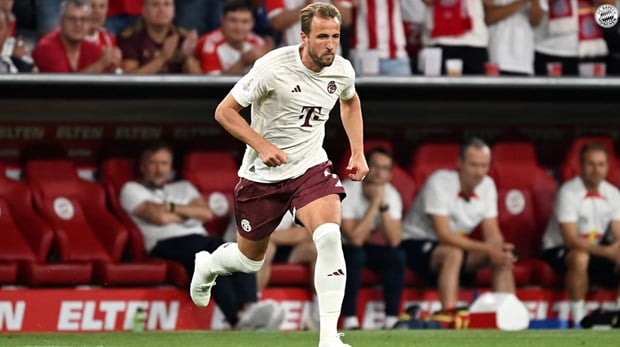 កីឡាករចំណូលថ្មី Harry Kane បានបង្ហាញខ្លួនជាផ្លូវការសម្រាប់ក្រុម Bayern Munich ។ (ប្រភព៖ Vietnam+)