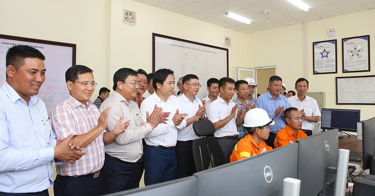 Energización del circuito 3 de la línea de 500kV, sección Quynh Luu - Thanh Hoa, preparándose para la inauguración