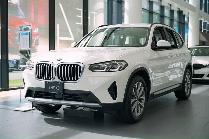 BMW X3 Luxusrabatt bis zu 90 Millionen VND beim Händler Bild 1