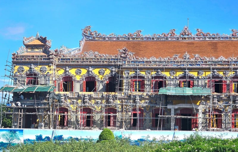 ชื่นชมพระราชวังที่มีเอกลักษณ์เฉพาะตัวที่สุดในเว้หลังจากการบูรณะนาน 5 ปี -0