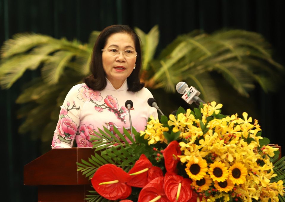 La présidente du Conseil populaire de Ho Chi Minh-Ville, Nguyen Thi Le, a prononcé un discours de clôture lors de la 17e session.