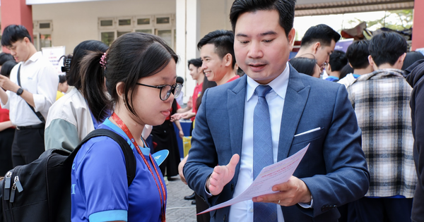 More universities in Ho Chi Minh City announce enrollment information for 2025