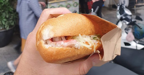 Bánh mì Hà Nội ‘đốn gục’ trái tim du khách quốc tế