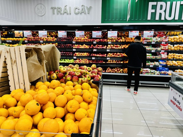 Người Việt chi 160 triệu USD mỗi tháng ‘giải cứu’ trái cây ngoại - Ảnh 3.