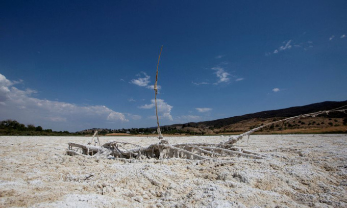 Lake Elizabeth – der See ist seit mehreren Jahren ausgetrocknet, da in der Region schwere Dürre und Hitze herrscht. Foto: Reuters/Aude Guerrucci