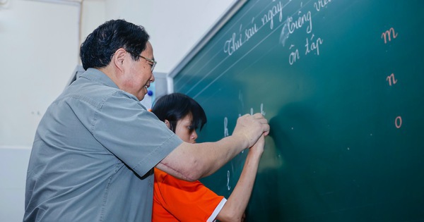 子どもたちへの投資は国の将来への投資です。