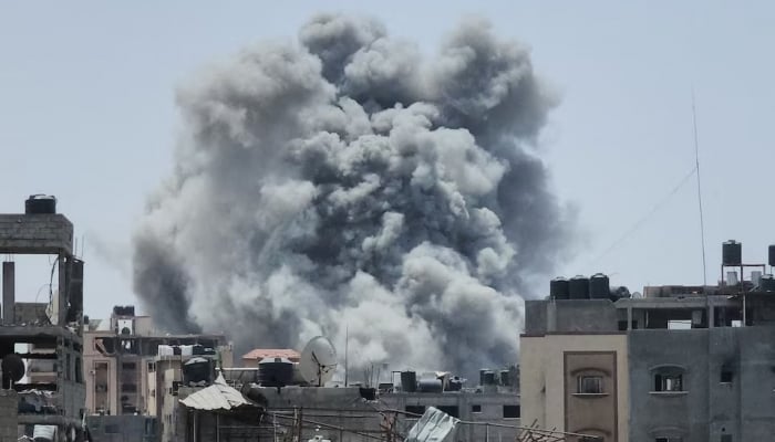 Las fuerzas israelíes arrasan Jabalia e intensifican los ataques aéreos en Rafah