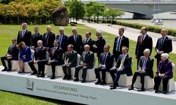ผู้นำทางการเงินกลุ่ม G7 เข้าร่วมการประชุมในเมืองนีงาตะ ภาพ : รอยเตอร์ส