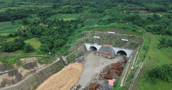 Tunnel de Tuy An sur l'autoroute de Chi Thanh