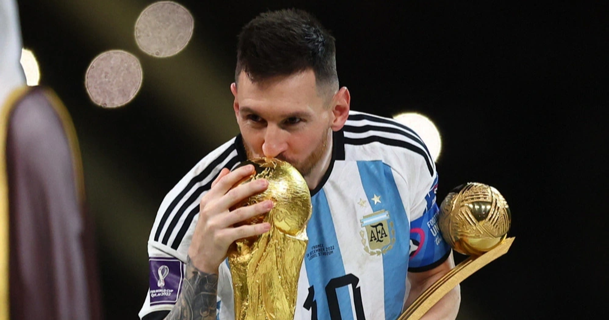 Áo đấu đặc biệt của Messi được bán với giá… 241 tỷ đồng