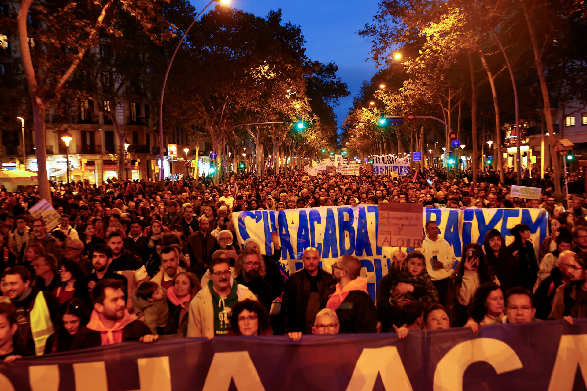 Proteste in Barcelona fordern Mietminderungen und verbesserte Lebensbedingungen Bild 1