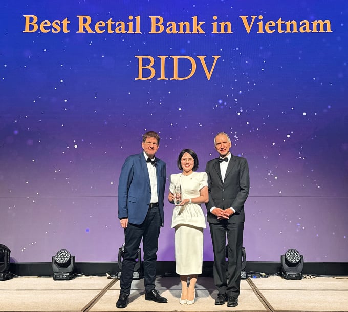 BIDV รับรางวัล 'ธนาคารค้าปลีกดีเด่นแห่งเวียดนาม'