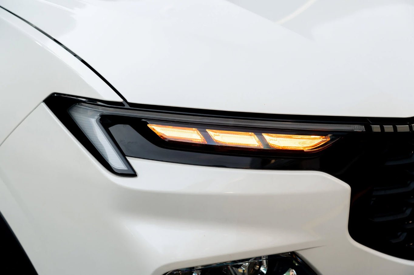 Ford Territory Sport 2024 เปิดตัวในเวียดนาม ภาพที่ 3