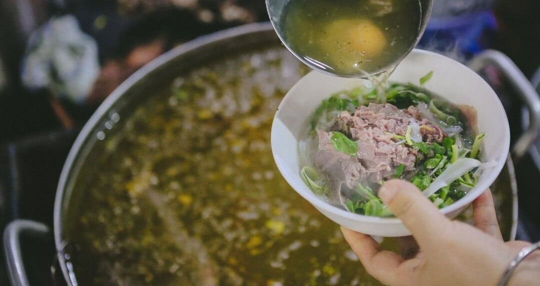 A series of Vietnamese dishes are among the foods with the best broth in Southeast Asia.