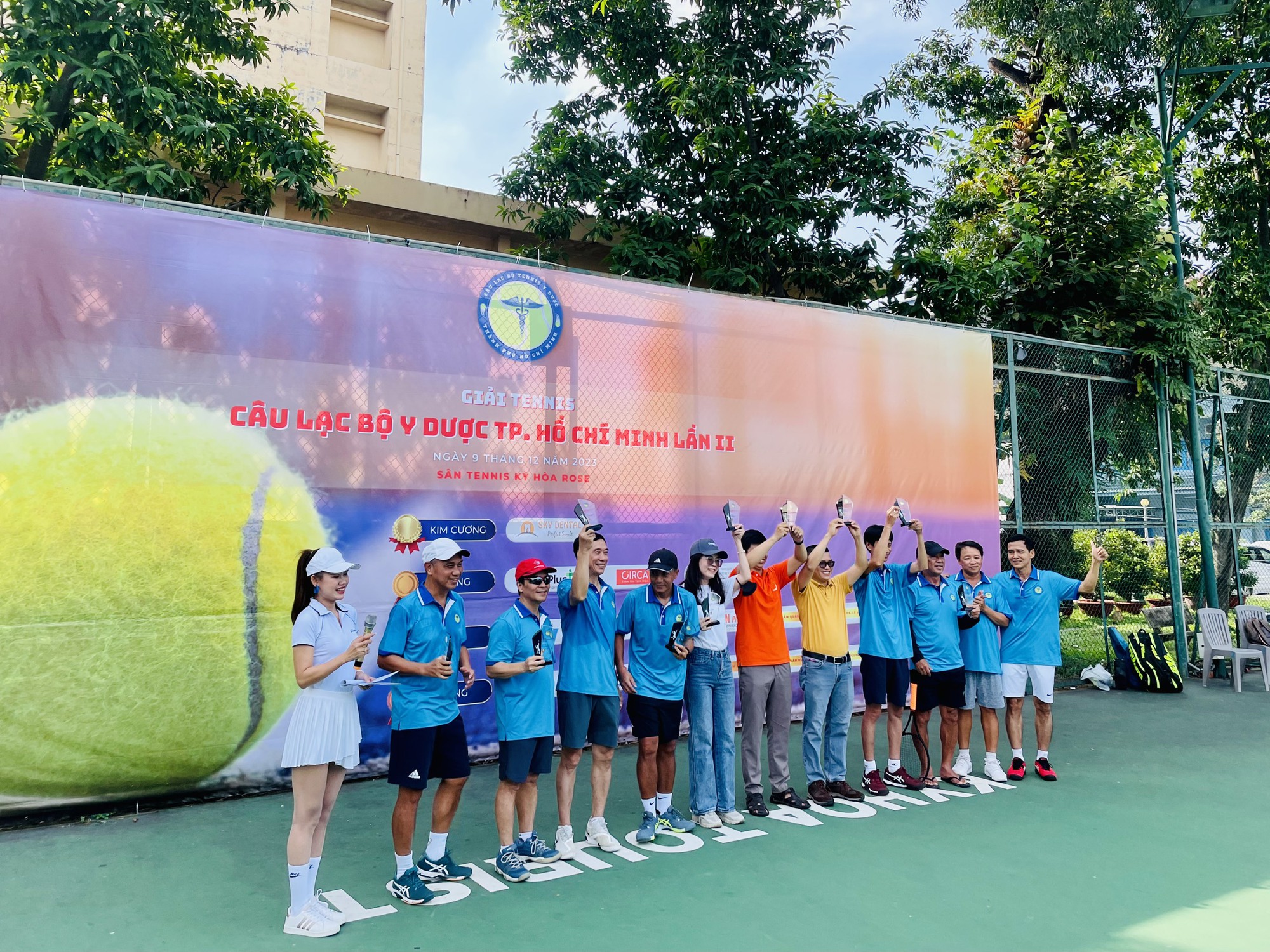 Hấp dẫn giải CLB Tennis Y Dược TP.HCM lần 2 năm 2023 - Ảnh 2.