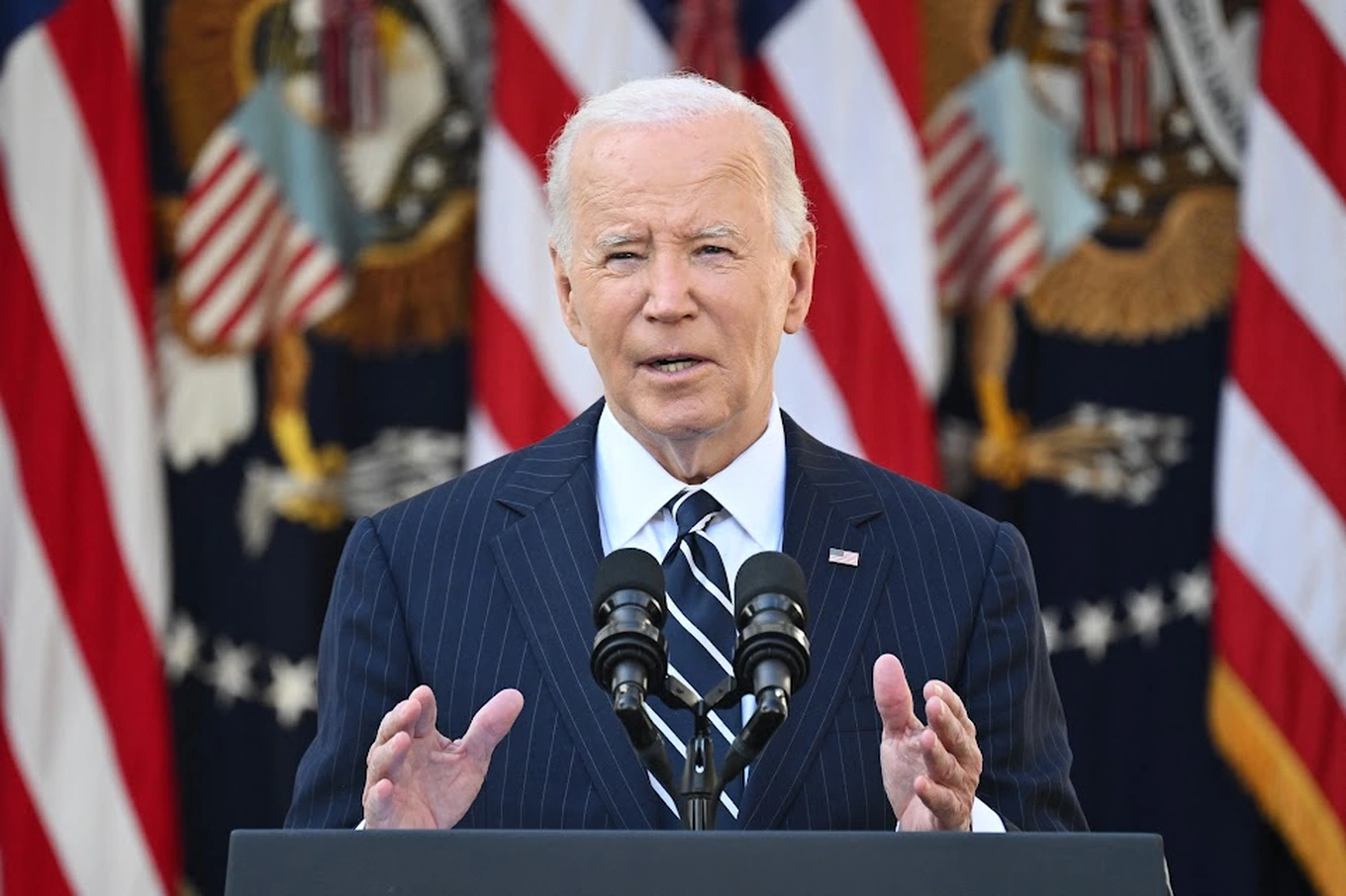 ប្រធានាធិបតី Biden បាននិយាយជាលើកដំបូងចាប់តាំងពី Trump បានឈ្នះការបោះឆ្នោត