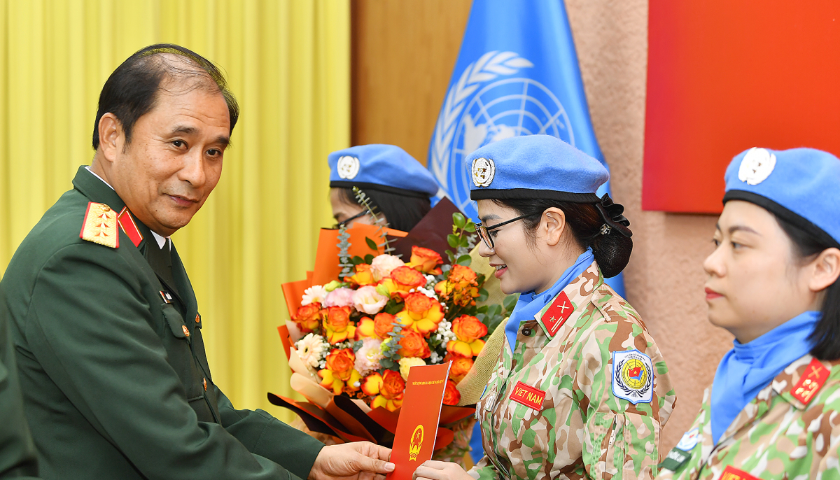 Thêm ba nữ sĩ quan tham gia gìn giữ hòa bình Liên Hợp Quốc