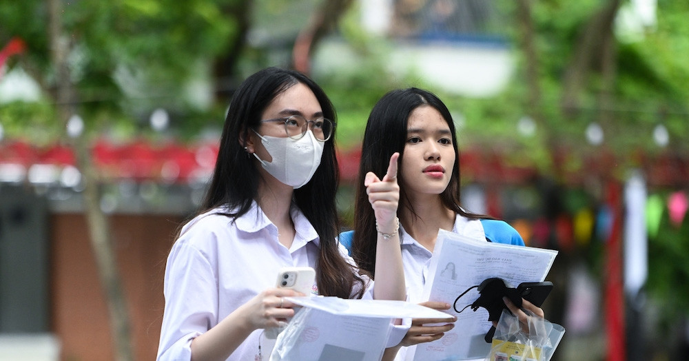 De nombreuses universités ont annoncé des scores d'admission supplémentaires, certaines écoles ont des scores aussi élevés que 28,25.