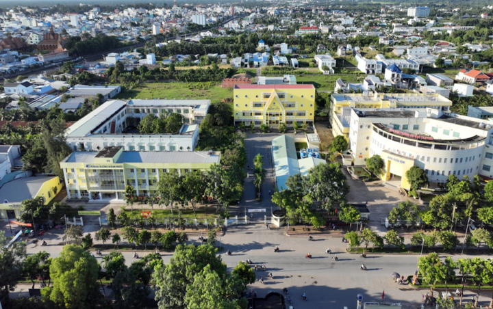 Panorama de la Universidad Tra Vinh.