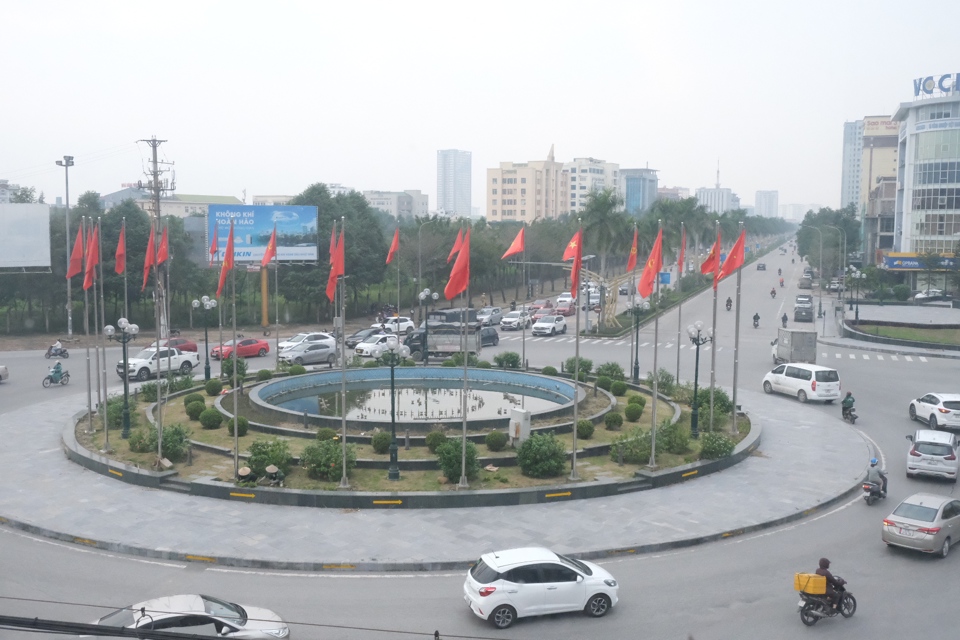 True to the expectations and hopes not only from the Government and people of Vinh City, but also from the people of Nghe An Province, the Government of Nghe An Province, Vinh City has now officially removed the 