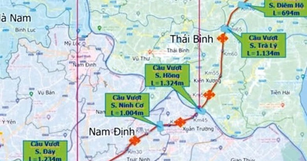 Nam Dinh et Thai Binh contribuent à hauteur de 3 137 milliards de VND à la construction de l'autoroute de Ninh Binh