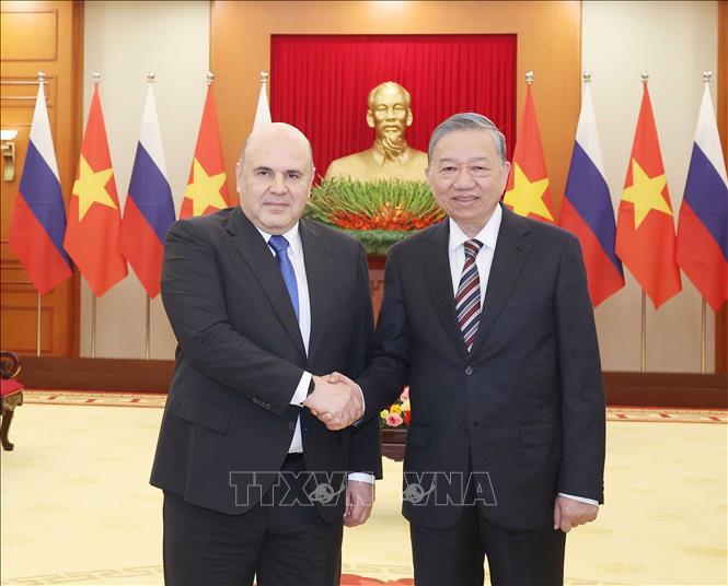 El Secretario General Lam recibió al Primer Ministro de la Federación Rusa, Mijail Vladimirovich Mishustin. Foto: VNA