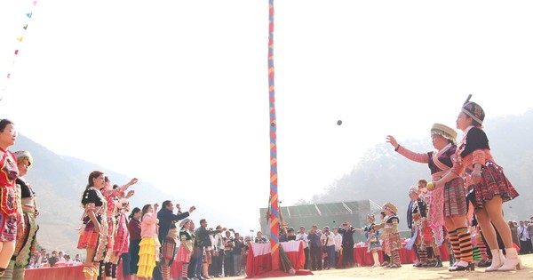 Festival Gau Tao único del pueblo Mong en Yen Bai