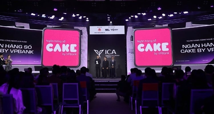 VPBank의 디지털 은행 Cake가 '올해의 기술 은행' 상을 수상했습니다.