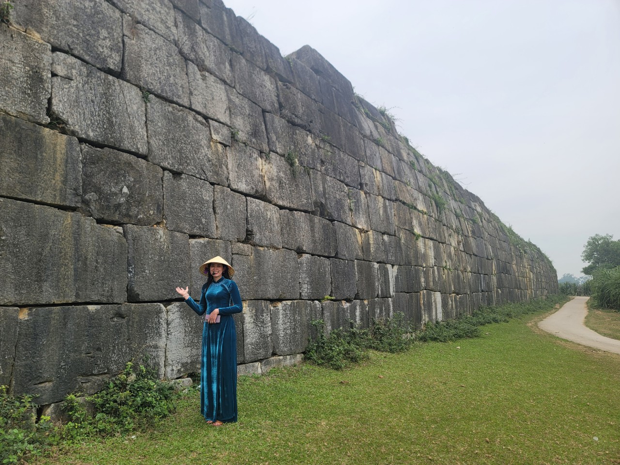 文化 - ホー王朝の城塞を発見 - 人類の石造建築の傑作（画像9）。