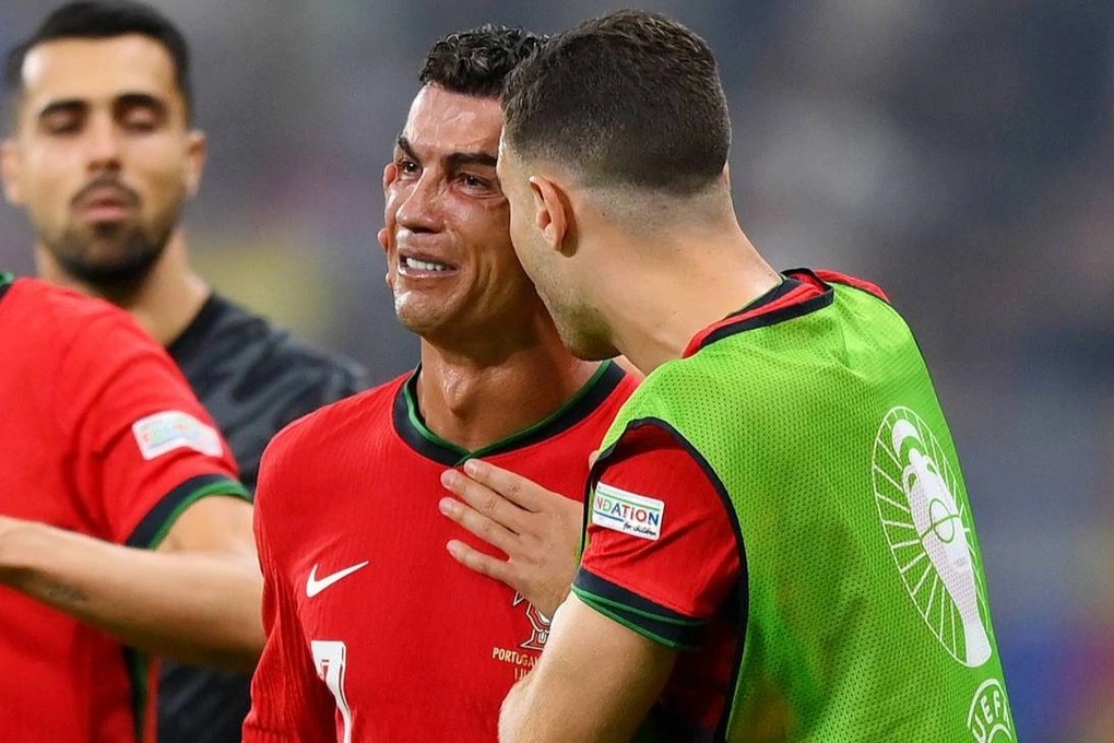 C.Ronaldo suýt hóa tội đồ, Bồ Đào Nha thắng nghẹt thở ở loạt sút luân lưu - 2