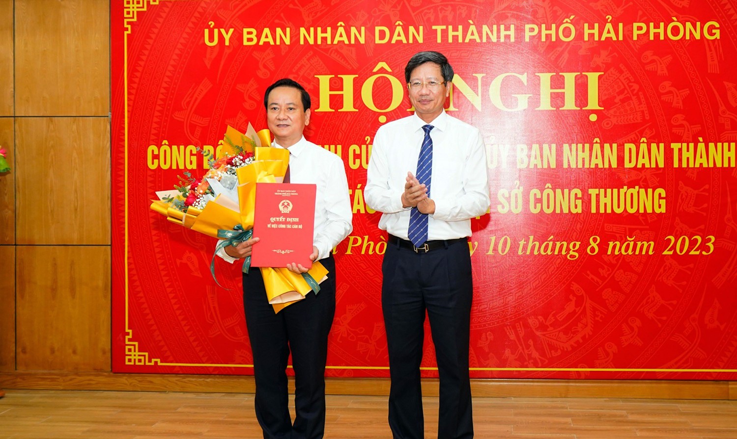 Veranstaltung - Ehemaliger stellvertretender Vorsitzender der Stadt Hai Phong zum Direktor des Ministeriums für Industrie und Handel ernannt