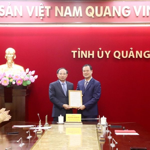 ខេត្ត Quang Ninh មានប្រធានគណៈកម្មាធិការកិច្ចការផ្ទៃក្នុងថ្មី។