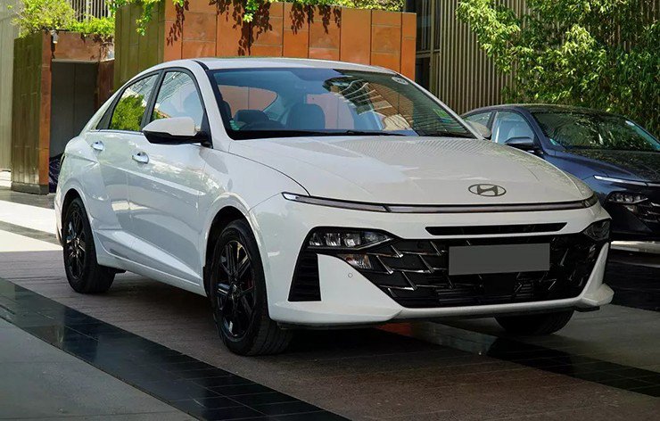 Car models to be launched in Vietnam market in June picture 1