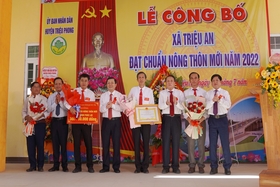 Trieu An commune receives the title of commune meeting new rural standards