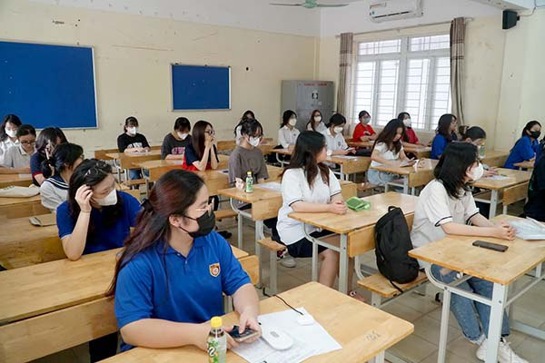 Examen de graduación de bachillerato 2023 Asignatura Física, código 218