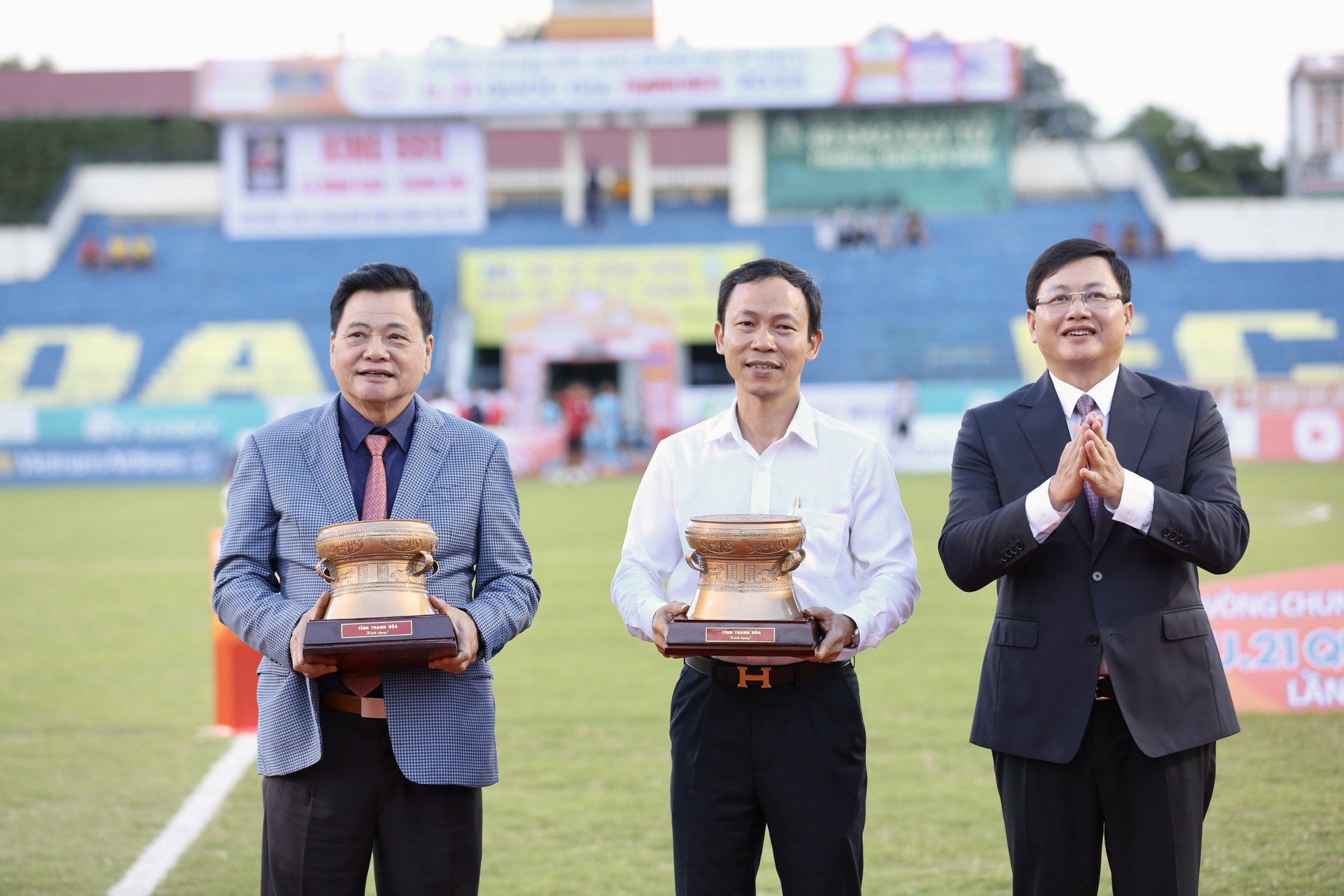 U.21 quốc gia 2023: Lực lượng từng thắng U.16 Man City tạo bất ngờ lớn - Ảnh 5.
