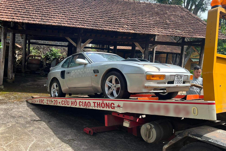 Porsche 944 cua Qua Vu 