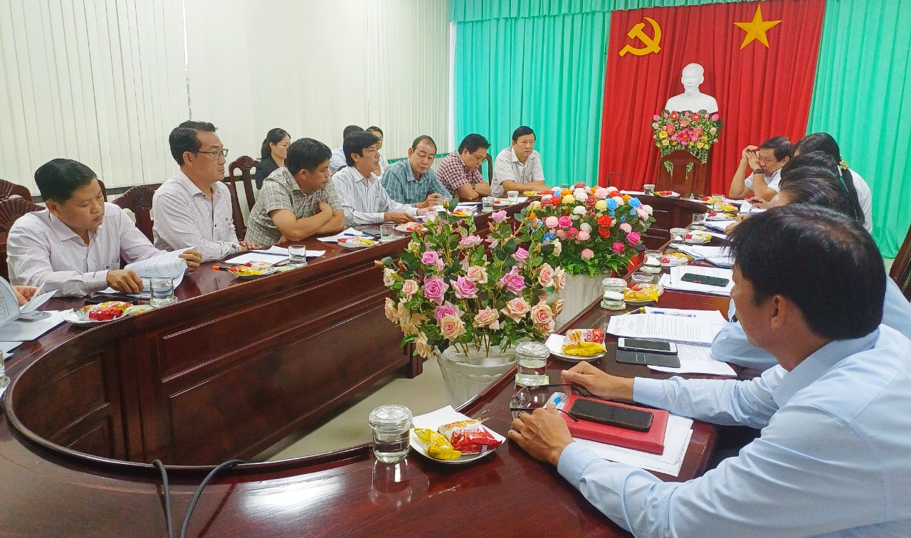 Working delegation of Vinh Long province worked in Long Ho district.