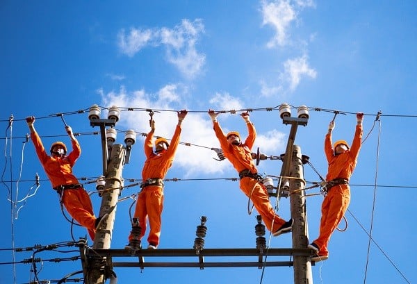 Plan zur Anpassung des Strompreises vor dem 25. Oktober einreichen