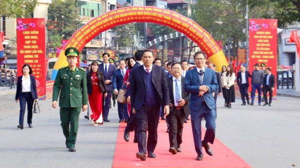 Lao Cai fördert die Zusammenarbeit mit dem Bezirk Hong Ha (China)