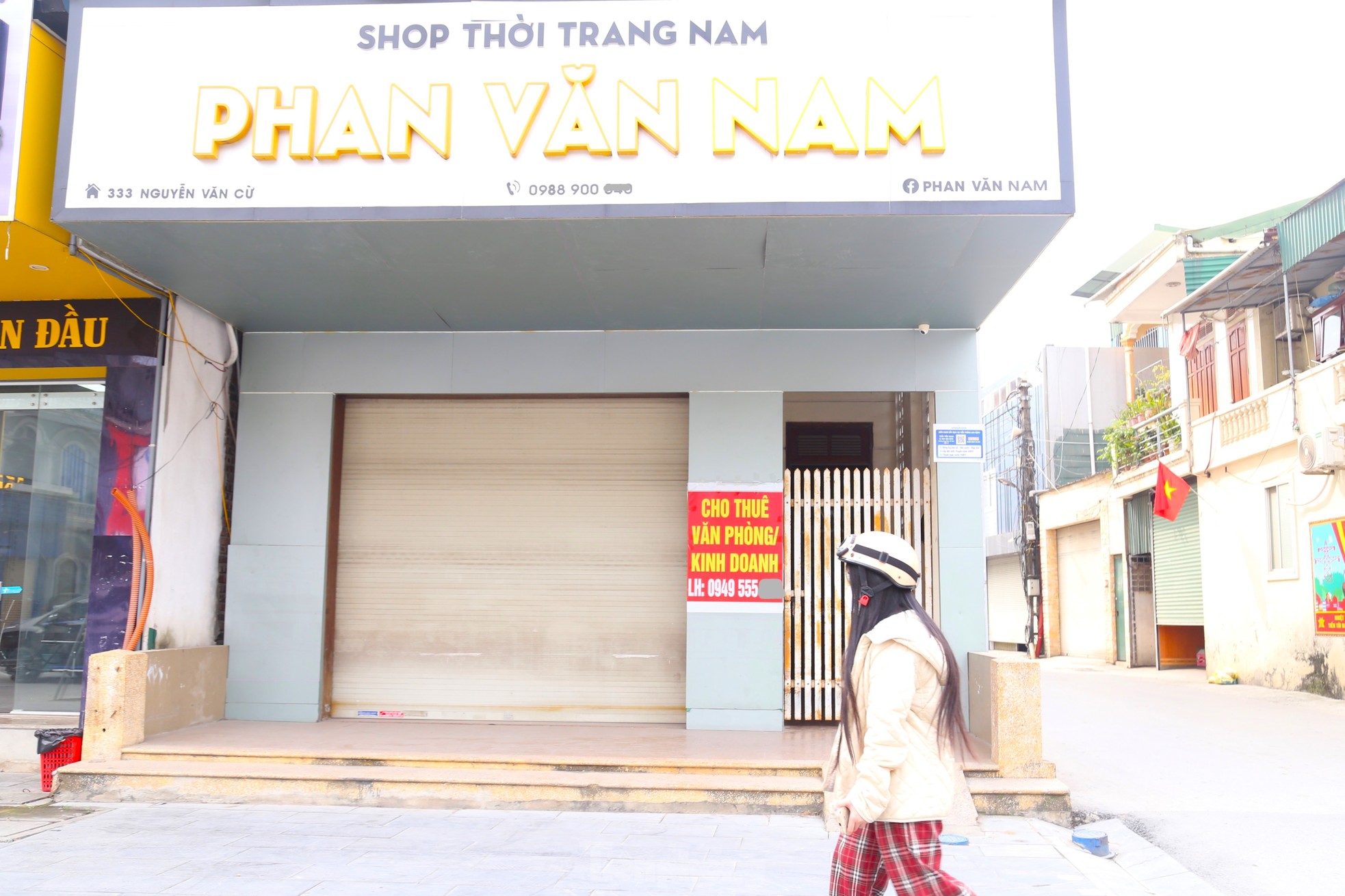 Seltsame Szene auf der teuersten und belebtesten Straße in Vinh City, Foto 2