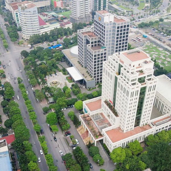 New headquarters are spacious but many ministries still "hugging" the old headquarters