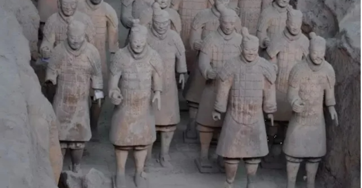 Seltsame Skelette im Mausoleum von Qin Shi Huang: Auch Tiere wurden begraben – 1