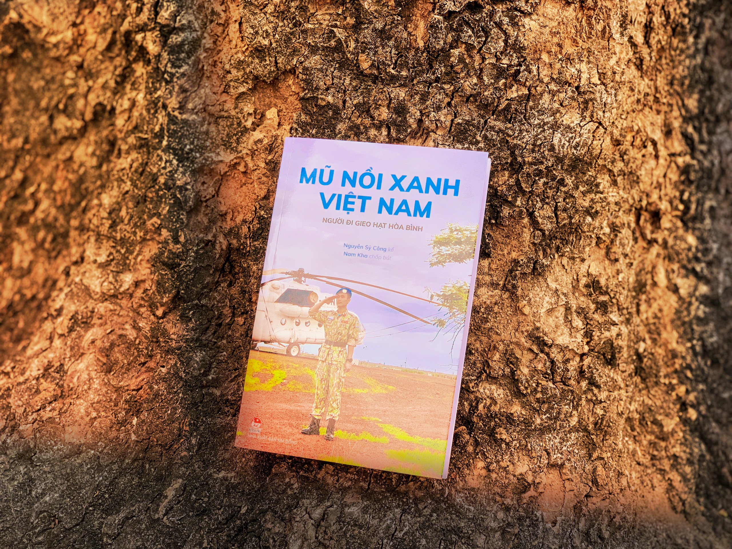 'Hậu duệ mặt trời' phiên bản đời thực của chiến sĩ mũ nồi xanh Việt Nam- Ảnh 1.